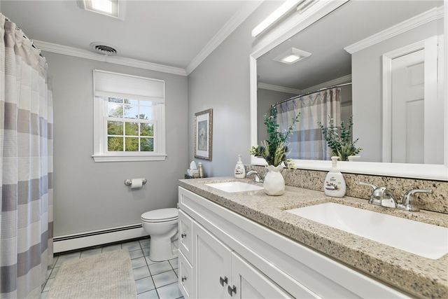 30 Princess Pine Circle, Taunton, MA 02780