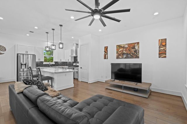 3901 Hare Street, Houston, TX 77020