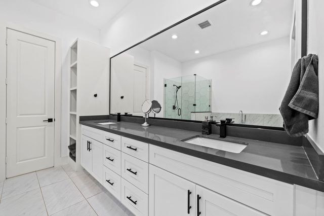 3901 Hare Street, Houston, TX 77020