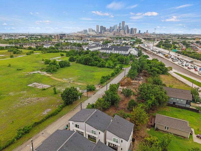 3901 Hare Street, Houston, TX 77020