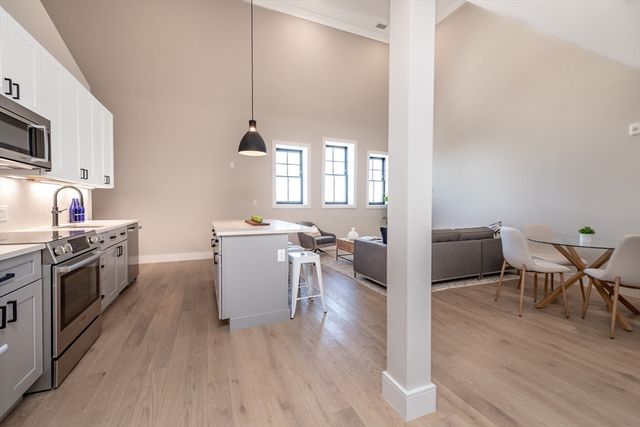 4 Franklin Street 401, Boston, MA 02134