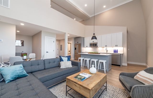 4 Franklin Street 401, Boston, MA 02134