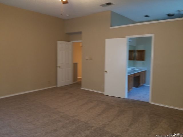 9330 MARSH CREEK DR, San Antonio, TX 78250