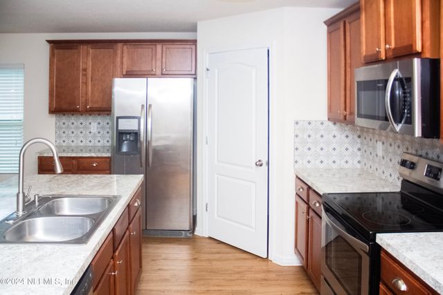 2339 SOTTERLEY Lane, Jacksonville, FL 32220