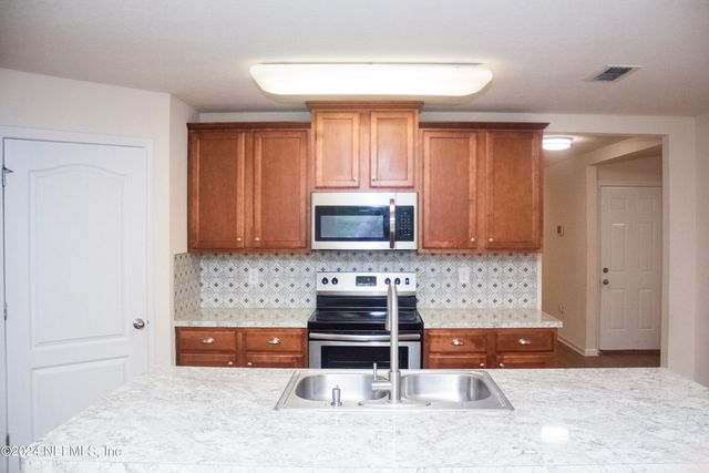 2339 SOTTERLEY Lane, Jacksonville, FL 32220