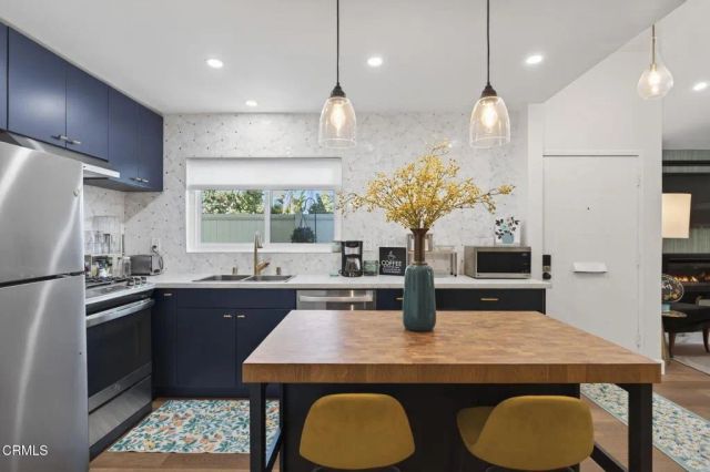 5350 Driftwood Street 4, Oxnard, CA 93035