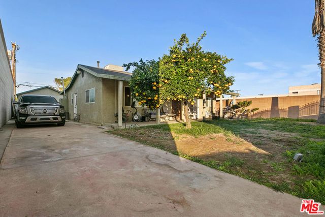 7317 Clybourn Avenue, Sun Valley, CA 91352