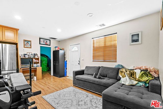 7317 Clybourn Avenue, Sun Valley, CA 91352