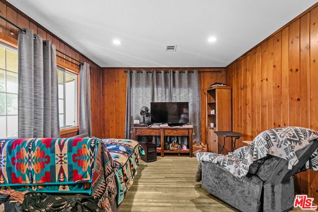 7317 Clybourn Avenue, Sun Valley, CA 91352