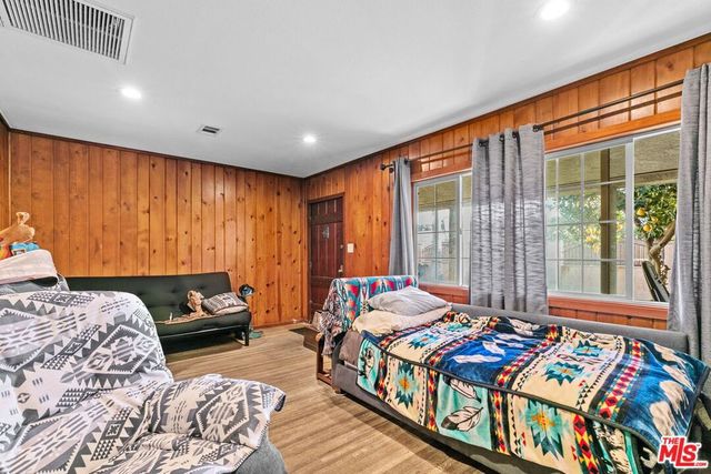 7317 Clybourn Avenue, Sun Valley, CA 91352