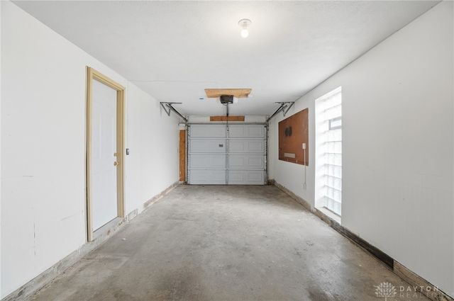 6709 Harshmanville Road, Huber Heights, OH 45424