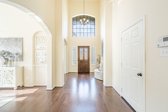 22618 Pineleigh Ct, Tomball, TX 77375