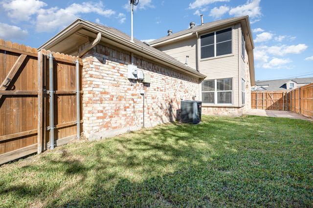 205 Stone Circle, Wylie, TX 75098