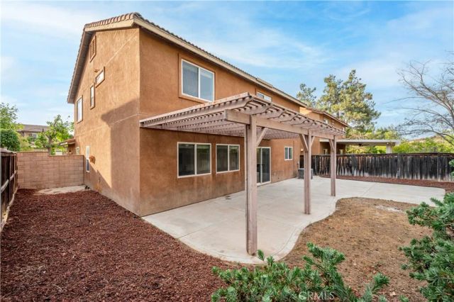 38354 Falcon Court, Murrieta, CA 92563