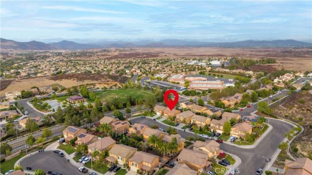 38354 Falcon Court, Murrieta, CA 92563