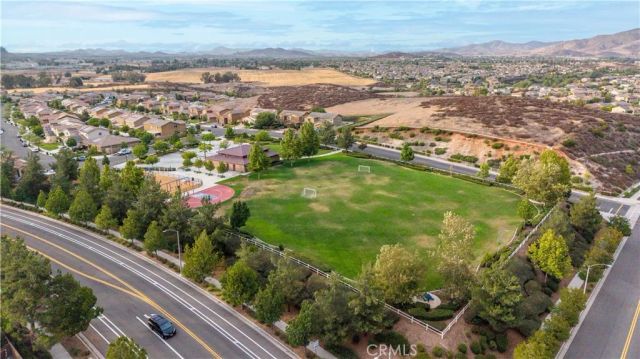 38354 Falcon Court, Murrieta, CA 92563