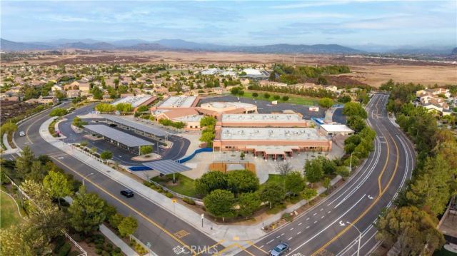 38354 Falcon Court, Murrieta, CA 92563