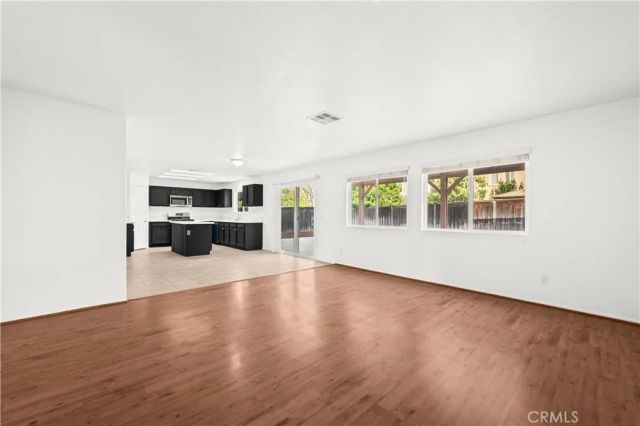 38354 Falcon Court, Murrieta, CA 92563