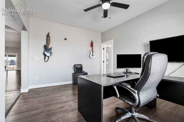 1180 N Saddle Ridge Lane, Pueblo, CO 81007