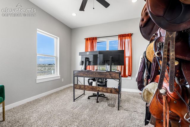 1180 N Saddle Ridge Lane, Pueblo, CO 81007
