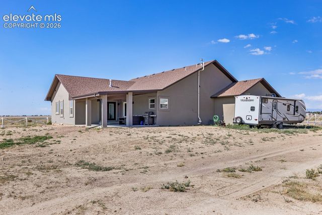 1180 N Saddle Ridge Lane, Pueblo, CO 81007