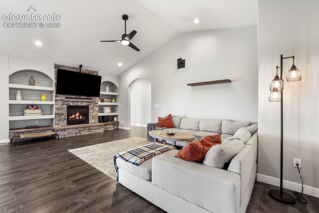 1180 N Saddle Ridge Lane, Pueblo, CO 81007 — photo 3