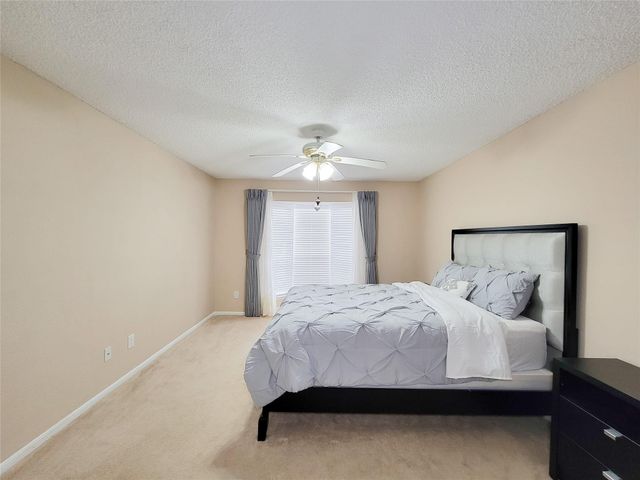 12550 Whittington Drive 414, Houston, TX 77077