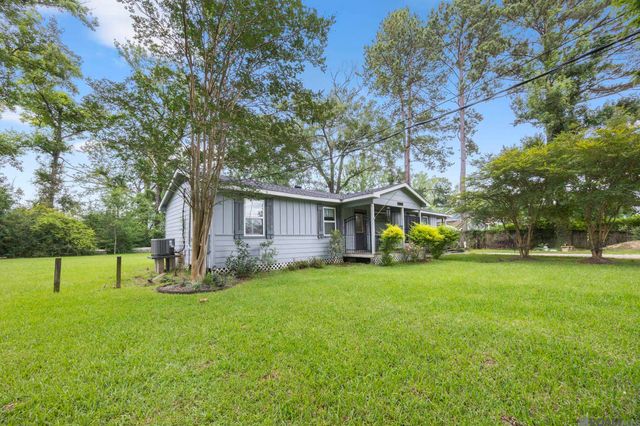 30050 Springdale Dr, Denham Springs, LA 70726