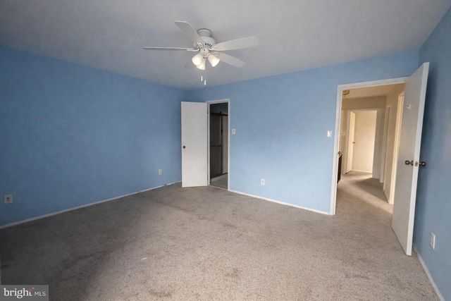 317 HAWTHORNE ST, Marlton, NJ 08053
