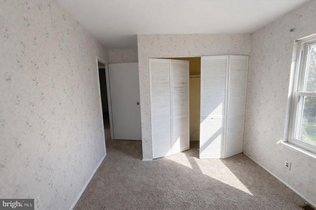 317 HAWTHORNE ST, Marlton, NJ 08053