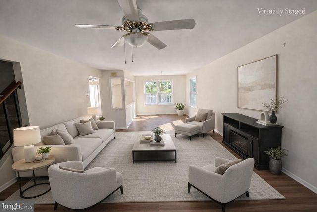 317 HAWTHORNE ST, Marlton, NJ 08053