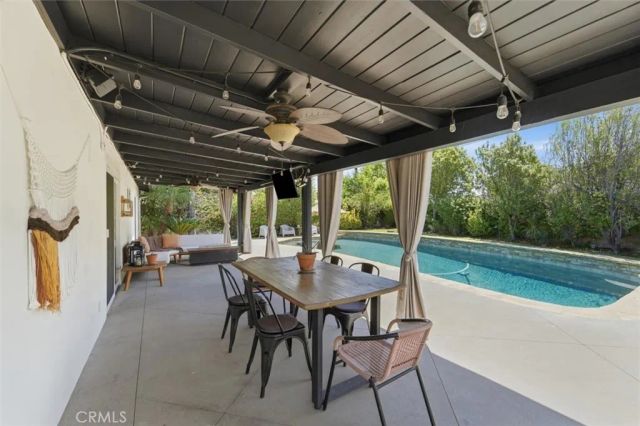 6443 Gross Avenue, West Hills, CA 91307