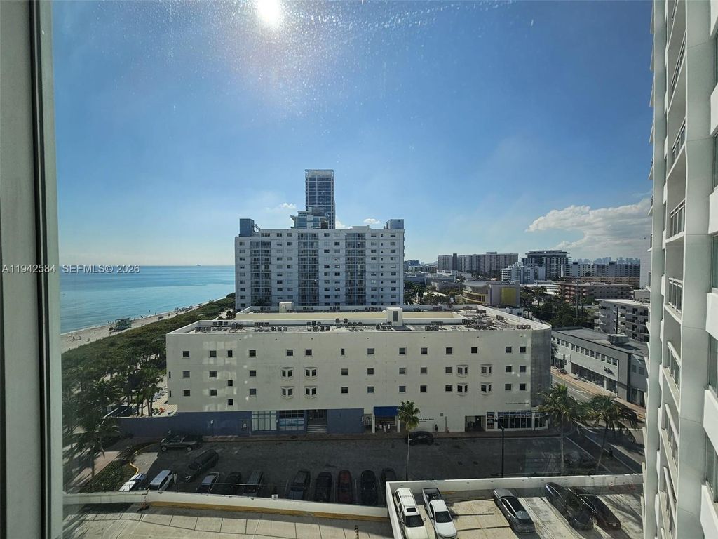 7135 Collins Ave 1011, Miami Beach, FL 33141