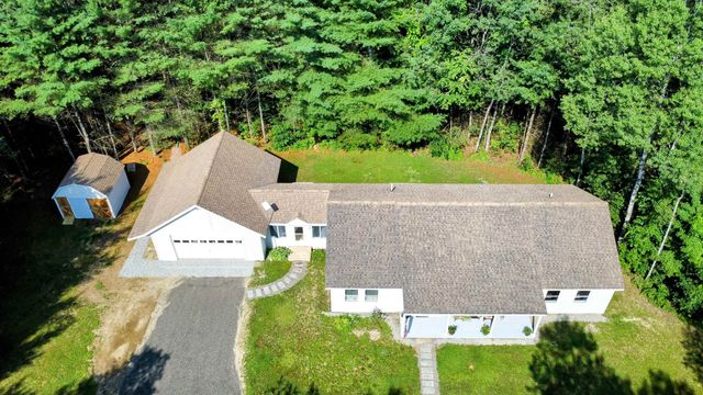 77 Trapper Road, Campton, NH 03223