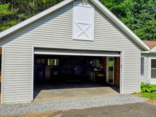77 Trapper Road, Campton, NH 03223
