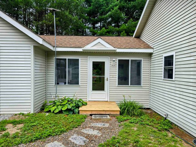 77 Trapper Road, Campton, NH 03223