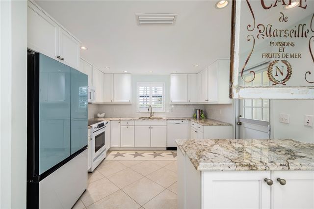 1180 Reef Road B7, Vero Beach, FL 32963