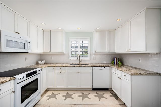 1180 Reef Road B7, Vero Beach, FL 32963