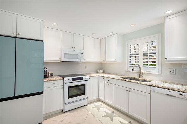 1180 Reef Road B7, Vero Beach, FL 32963