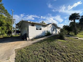 2486 DAYTONA PARK ROAD, Deland, FL 32724