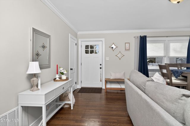 23 Catskill Avenue, East Greenbush, NY 12144