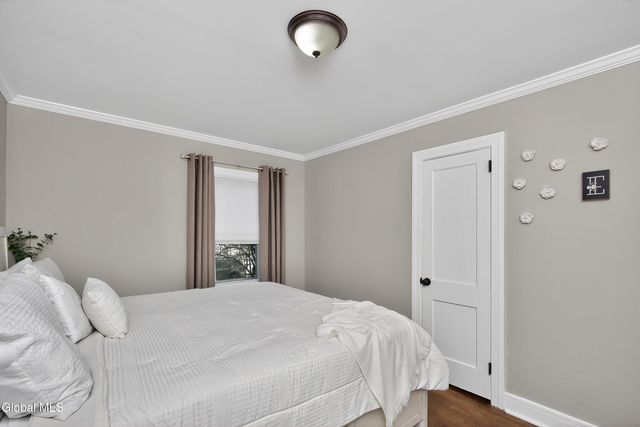 23 Catskill Avenue, East Greenbush, NY 12144