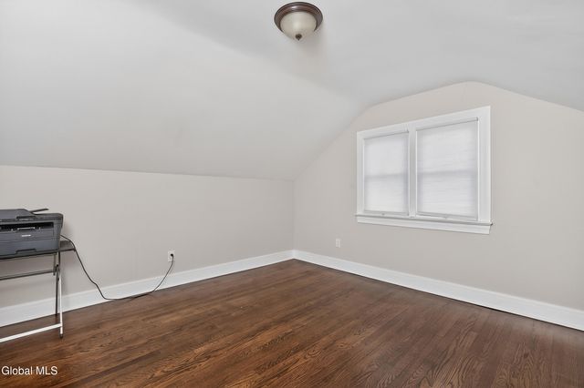 23 Catskill Avenue, East Greenbush, NY 12144