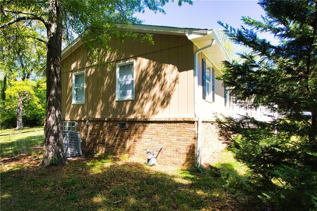 1835 North Road, Snellville, GA 30078