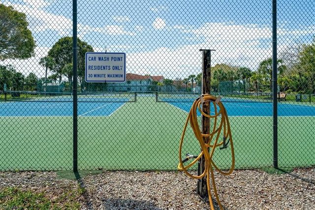 186 Gabriel CIR 3903, Naples, FL 34104