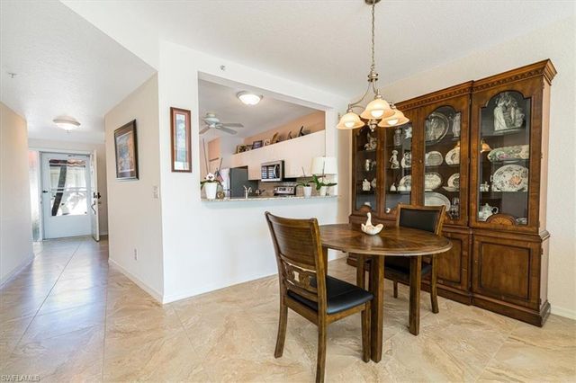 186 Gabriel CIR 3903, Naples, FL 34104