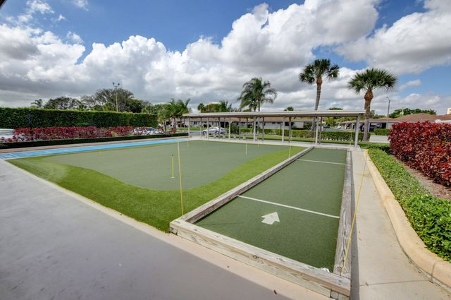 6787 Moonlit Drive, Delray Beach, FL 33446