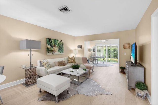 6787 Moonlit Drive, Delray Beach, FL 33446