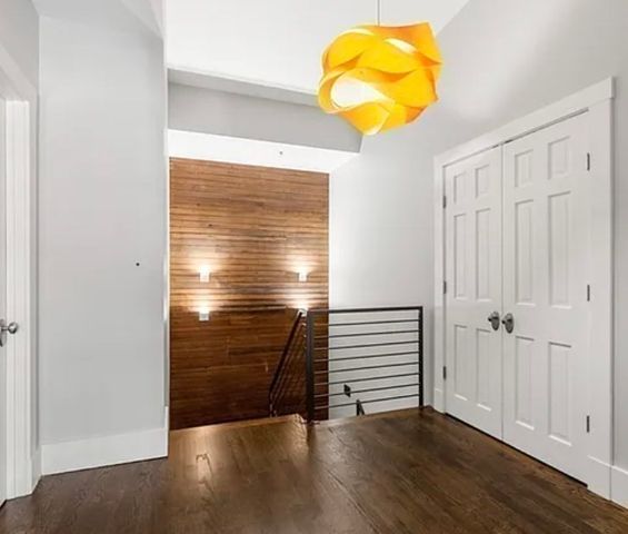 653 E 3rd St, Boston, MA 02127
