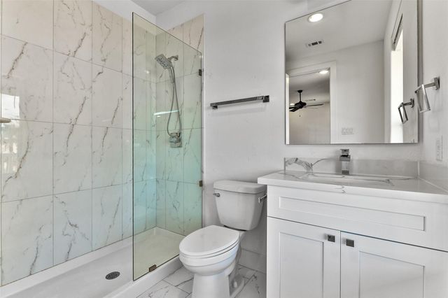 4006 Fort Bend Drive, Galveston, TX 77554